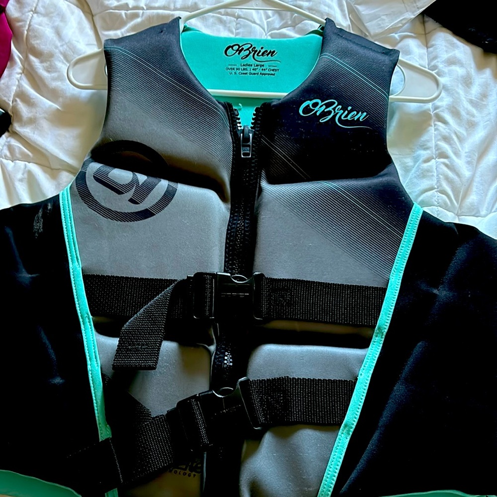 Lifejacket size ladies, large
